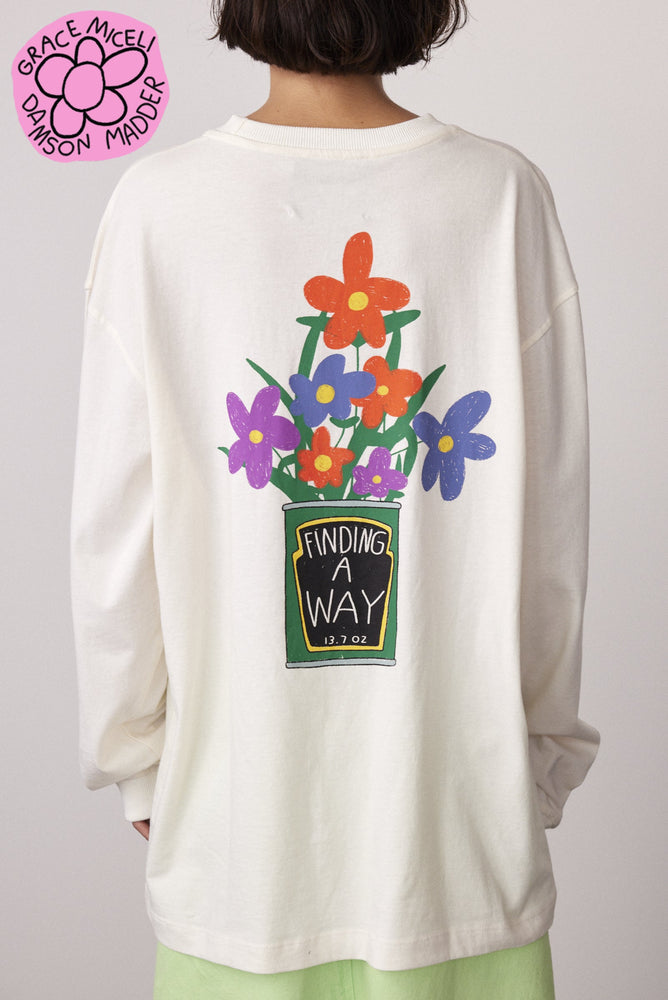 
            
                Load image into Gallery viewer, Grace Vase L/S Tee - White
            
        