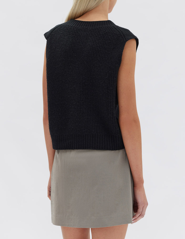 Nova Wool Knit Vest – Black