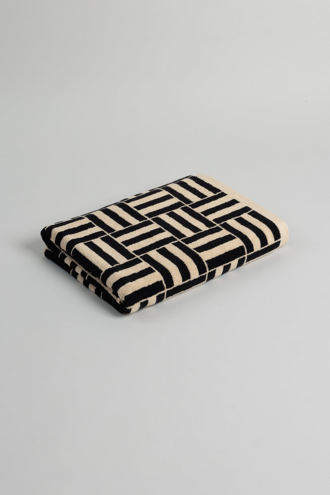 Willis - Limited Edition Pool Towel - Sand & Noir