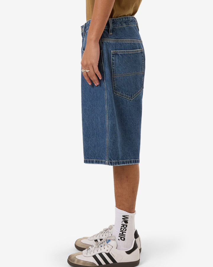 Big Dawg Jean Short - Worn Blue Rinse