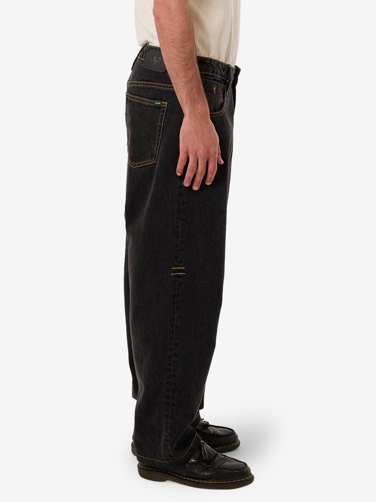 Big Slacker Denim Jean - Black Bull