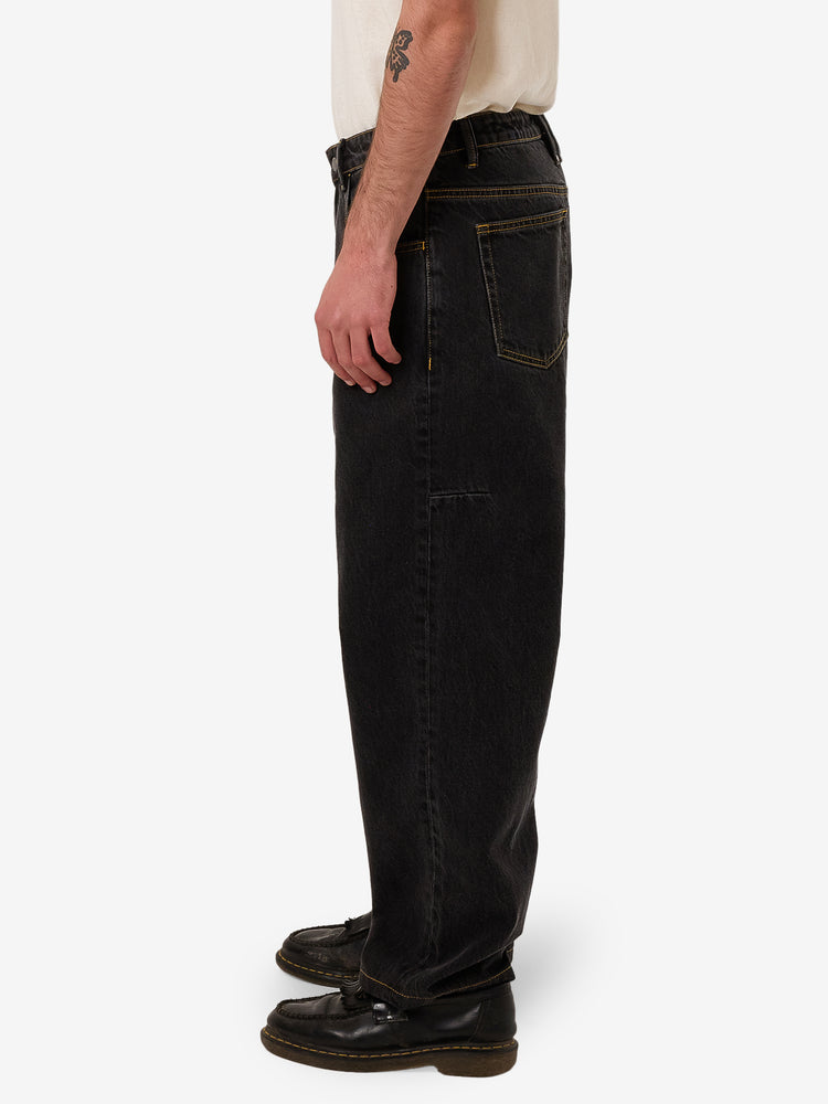 Big Slacker Denim Jean - Black Bull