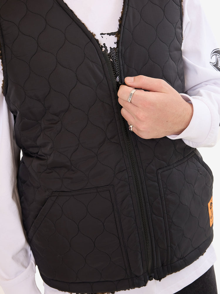 Blackwood Reversible Gilet - Chocolate