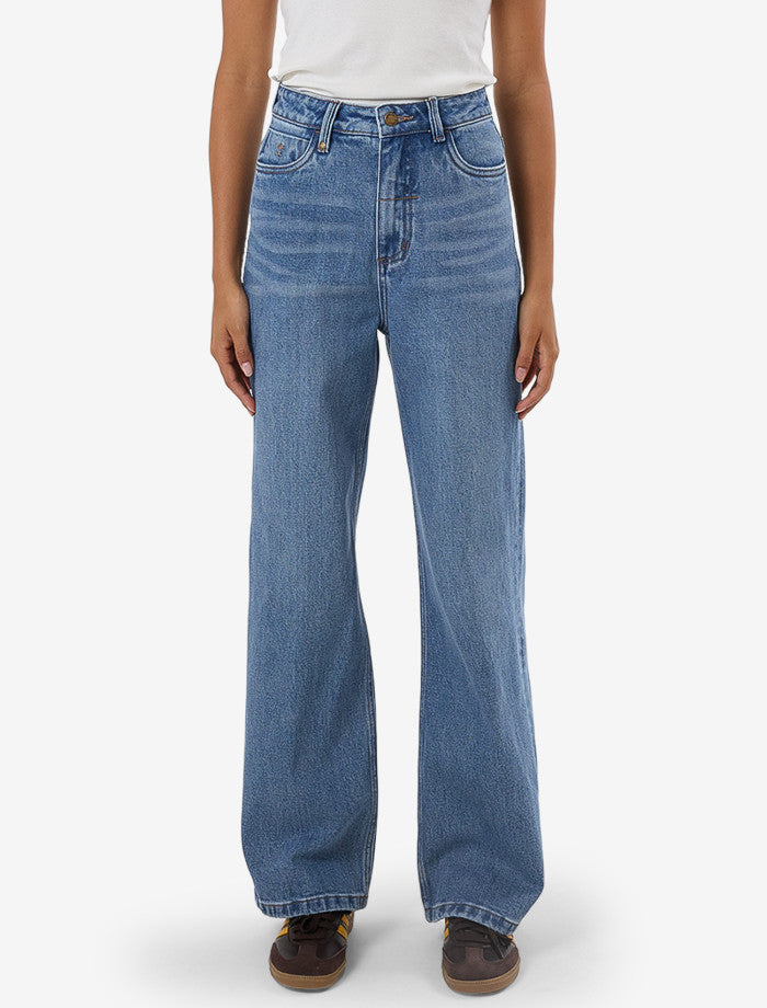 Cherry Stretch Jean - Dark Dust Blue