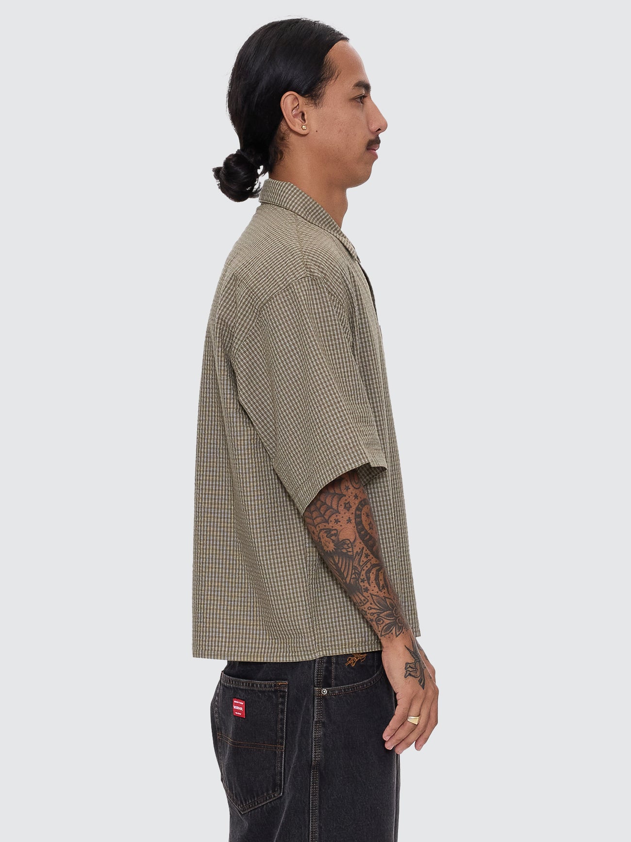 Jaws Box Fit Cropped S.S Shirt - Kelp – Crystal Cylinder