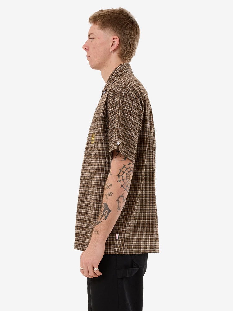 Lavish S.S Shirt - Brown