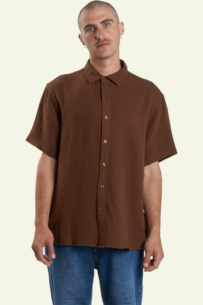 Minimal Thrills Seersucker Short Sleeve Shirt - Chestnut