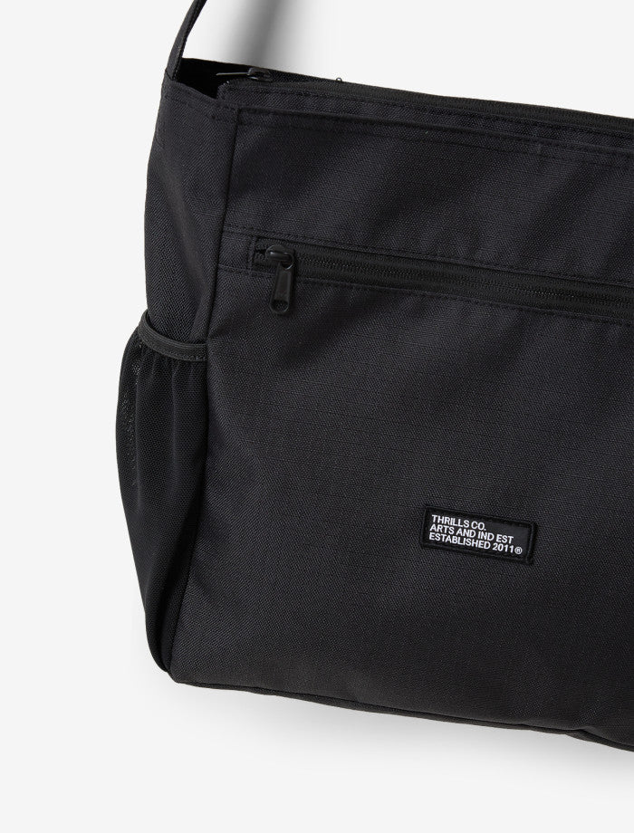 Minimal Thrills Staple Bag – Black