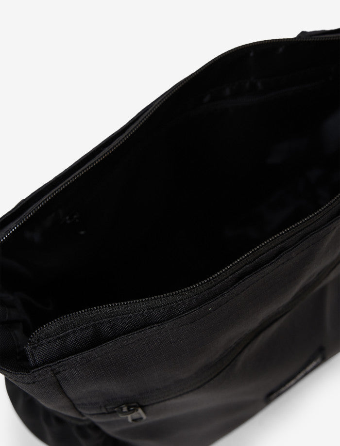 Minimal Thrills Staple Bag – Black