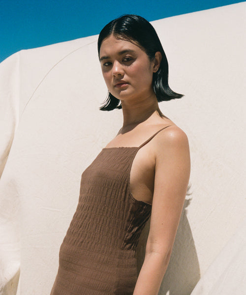 
            
                Load image into Gallery viewer, The Shirring Midi Dress- Earth
            
        