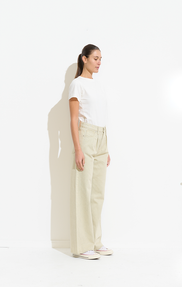 
            
                Load image into Gallery viewer, Women&amp;#39;s Makers Wide Jean - Mellow
            
        
