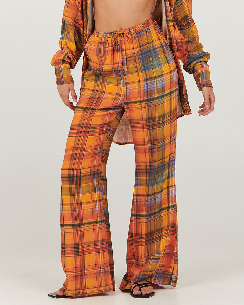 
            
                Load image into Gallery viewer, The Lola Pant - Camden Check
            
        